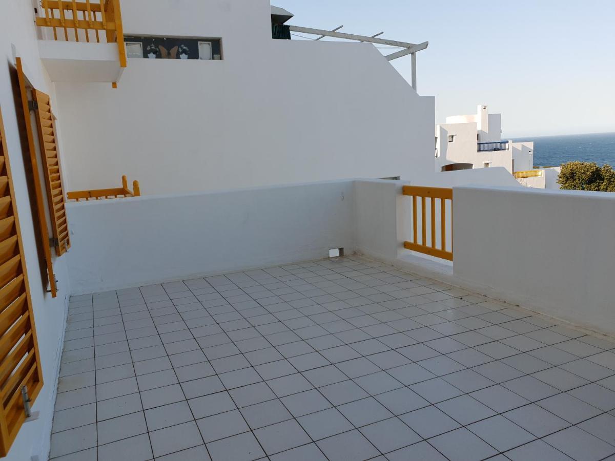 Ballito 69 Perissa Santorini Sea View, Walk To Beach -Family Only Exterior foto