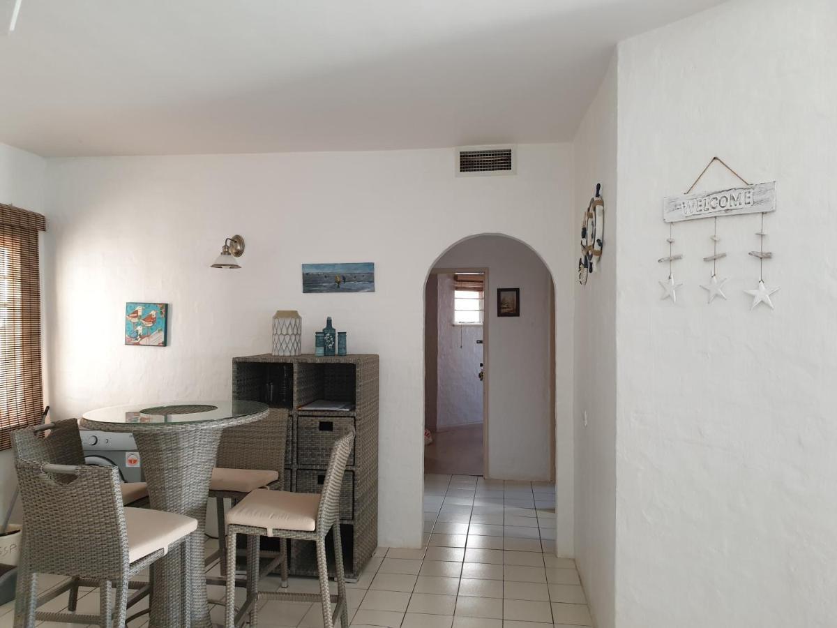 Ballito 69 Perissa Santorini Sea View, Walk To Beach -Family Only Exterior foto