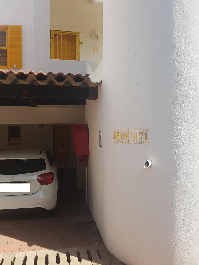 Ballito 69 Perissa Santorini Sea View, Walk To Beach -Family Only Exterior foto